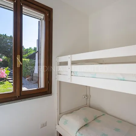 Vicino Al Mare * Стинтино
