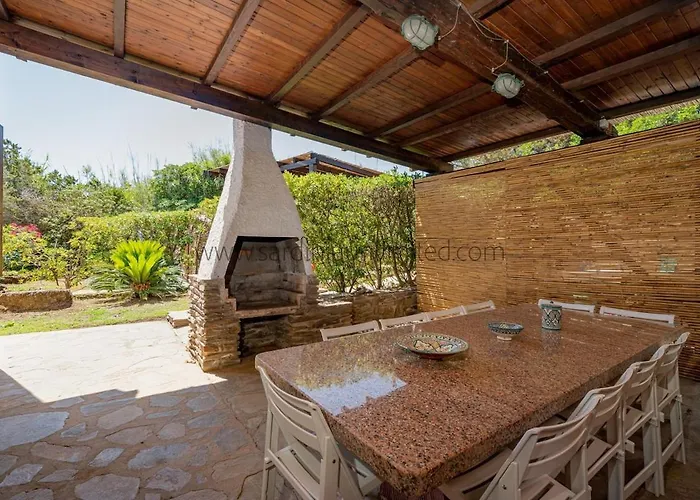 Вилла Vicino Al Mare Стинтино