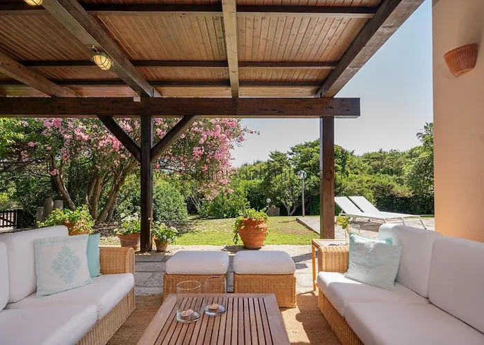 Vicino Al Mare Вилла Стинтино